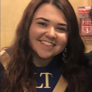 Meet your Posher, Sara